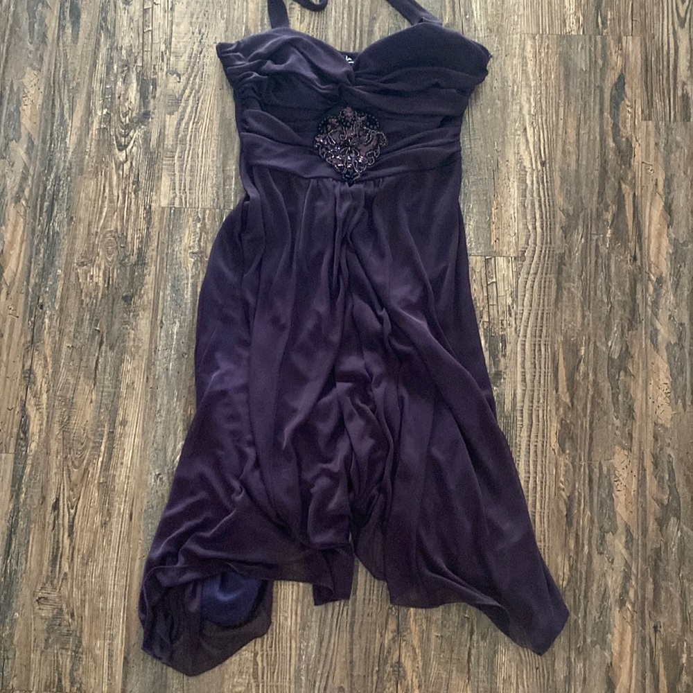 Sz medium purple Windsor dress embellished